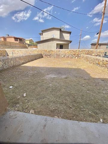 3809 MOONLIGHT Dr. A, El Paso, TX 79904