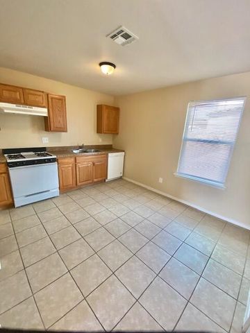 3809 MOONLIGHT Dr. A, El Paso, TX 79904