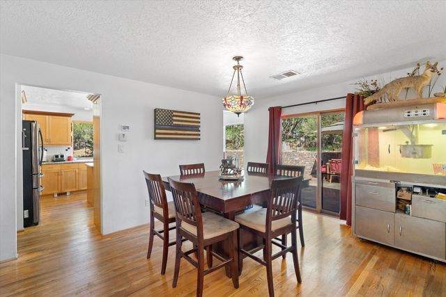 11 Eagle Trail, Tijeras, NM 87059