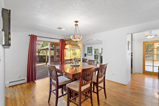 11 Eagle Trail, Tijeras, NM 87059