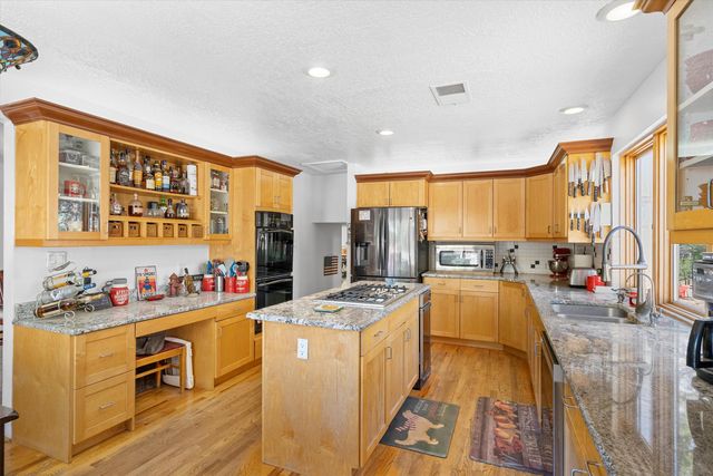 11 Eagle Trail, Tijeras, NM 87059