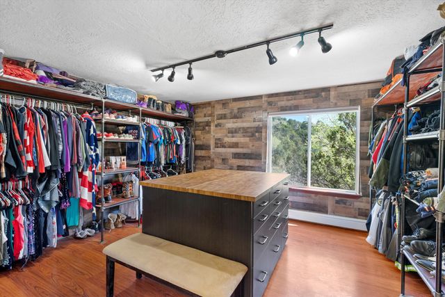 11 Eagle Trail, Tijeras, NM 87059