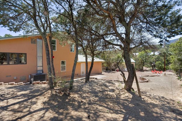 11 Eagle Trail, Tijeras, NM 87059