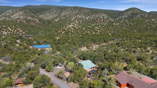 11 Eagle Trail, Tijeras, NM 87059