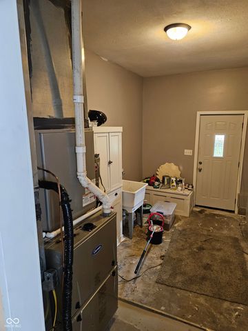 1024 N Harrison Street, Rushville, IN 46173