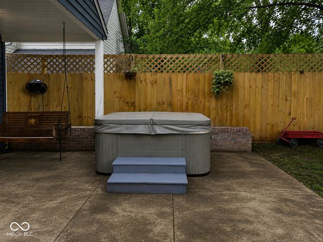 1024 N Harrison Street, Rushville, IN 46173