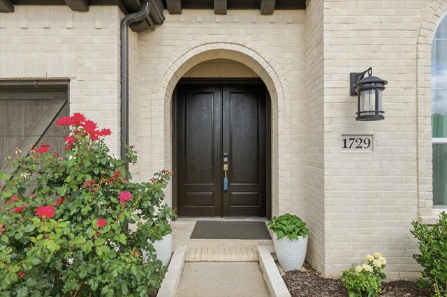 1729 Stepping Stone Trail, Argyle, TX 76226