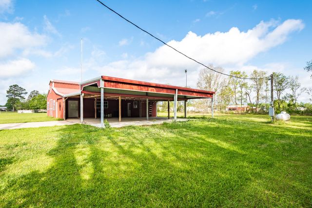 1080 County Road 2058, Liberty, TX 77575