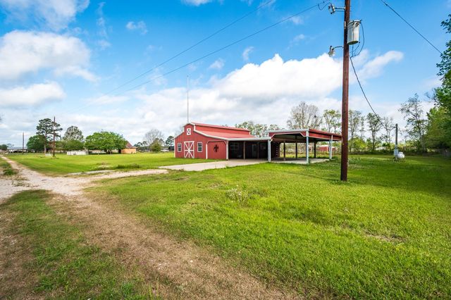 1080 County Road 2058, Liberty, TX 77575