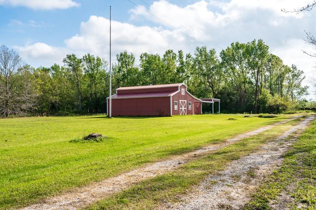 1080 County Road 2058, Liberty, TX 77575