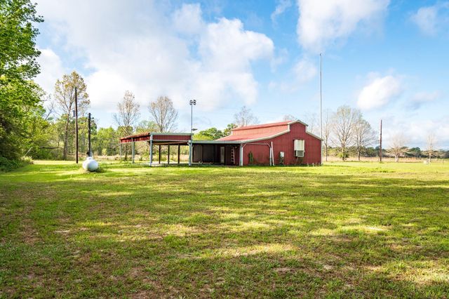 1080 County Road 2058, Liberty, TX 77575