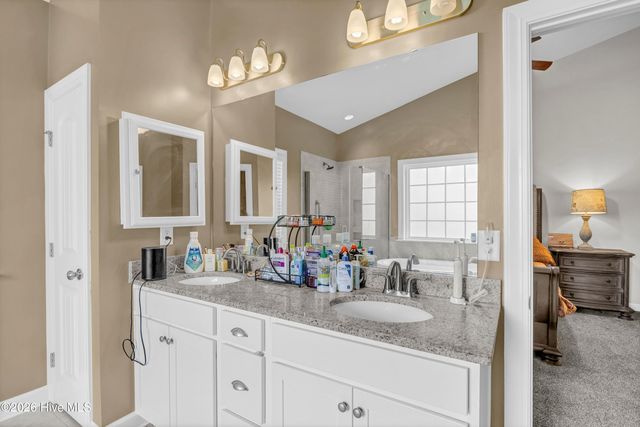 6148 Willow Glen Drive, Wilmington, NC 28412