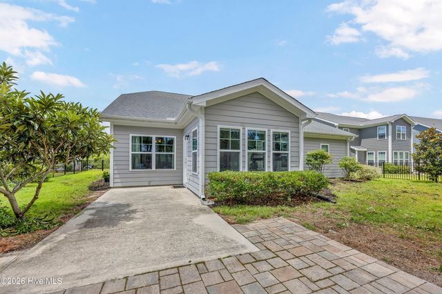 6148 Willow Glen Drive, Wilmington, NC 28412
