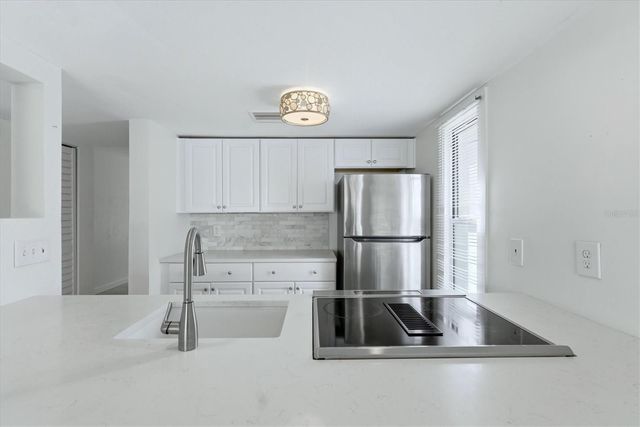 4230 36TH AVENUE S A, St Petersburg, FL 33701