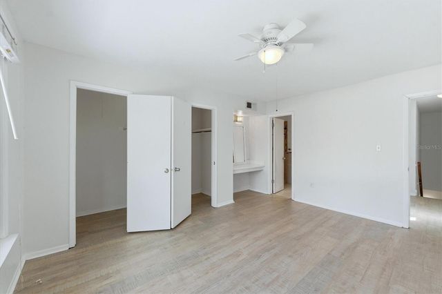 4230 36TH AVENUE S A, St Petersburg, FL 33701