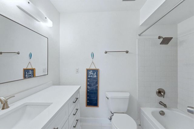 4230 36TH AVENUE S A, St Petersburg, FL 33701