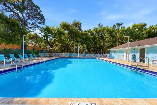 4230 36TH AVENUE S A, St Petersburg, FL 33701