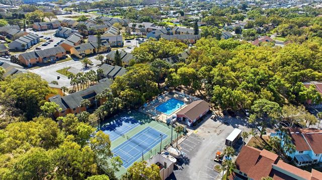 4230 36TH AVENUE S A, St Petersburg, FL 33701