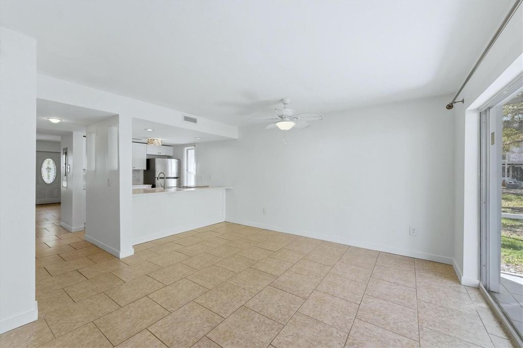 Image 14 of property listing at 4230 36TH AVENUE S A, St Petersburg, FL 33701