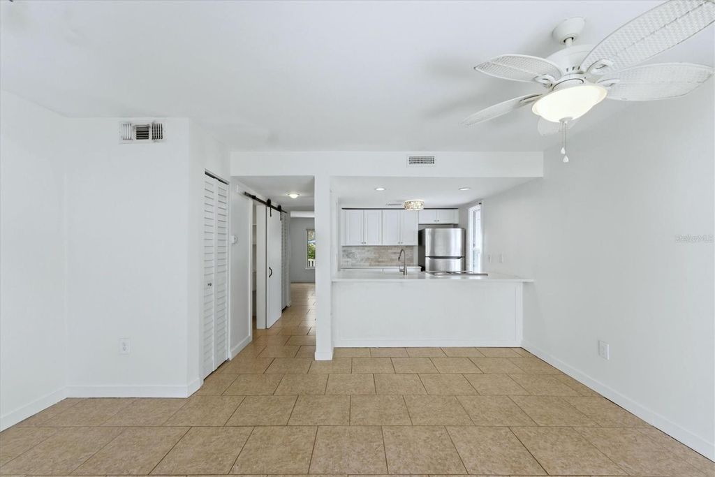 Image 18 of property listing at 4230 36TH AVENUE S A, St Petersburg, FL 33701