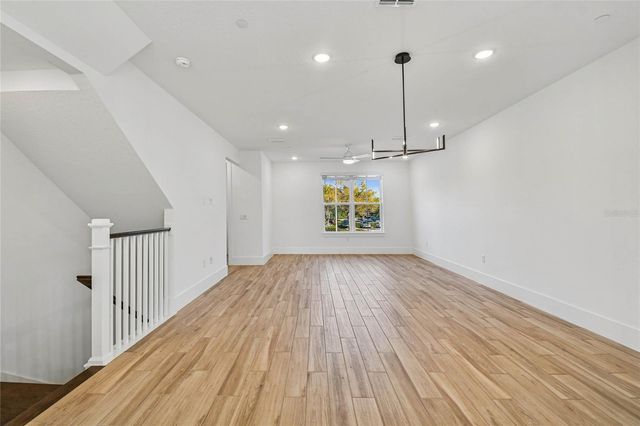 221 PASQUALA 18, Oviedo, FL 32765