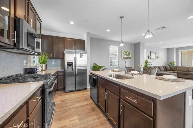 7414 Rocky Point Road, Jurupa Valley, CA 92509