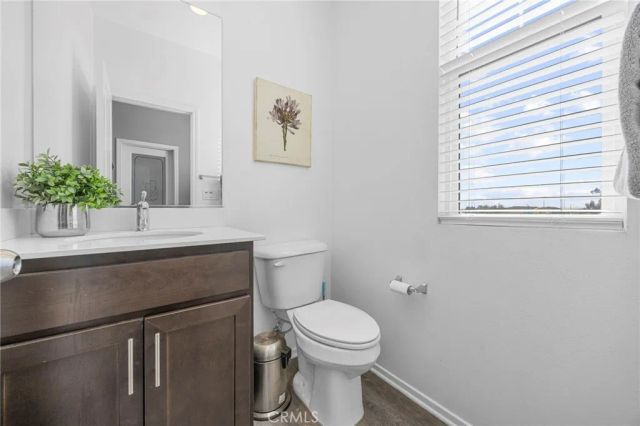 7414 Rocky Point Road, Jurupa Valley, CA 92509