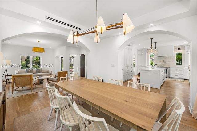 1544 Plasentia Ave, Coral Gables, FL 33134