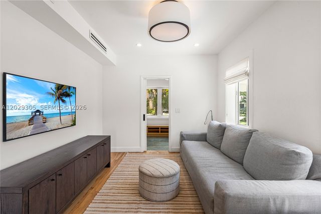 1544 Plasentia Ave, Coral Gables, FL 33134