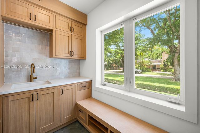 1544 Plasentia Ave, Coral Gables, FL 33134