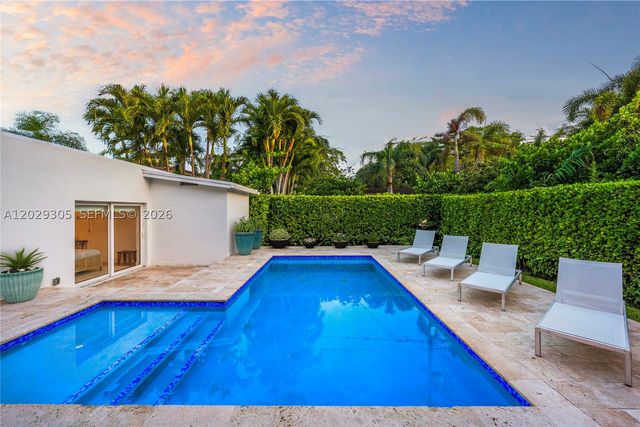 1544 Plasentia Ave, Coral Gables, FL 33134