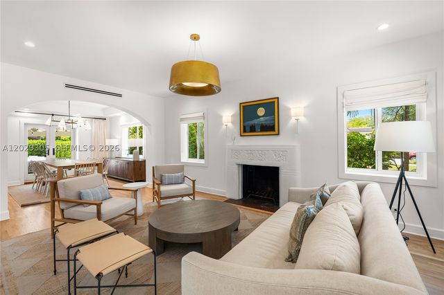 1544 Plasentia Ave, Coral Gables, FL 33134