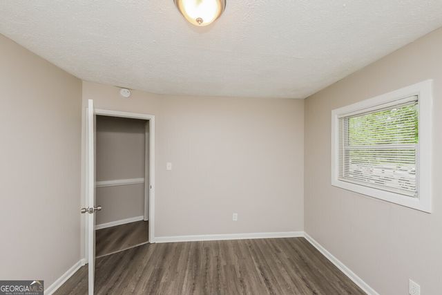 2870 Valley Brook Drive SW, Marietta, GA 30008