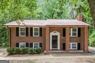 2870 Valley Brook Drive SW, Marietta, GA 30008