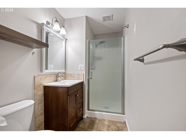 2577 ELYSIUM Ave, Eugene, OR 97401