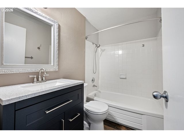 2577 ELYSIUM Ave, Eugene, OR 97401