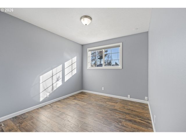 2577 ELYSIUM Ave, Eugene, OR 97401