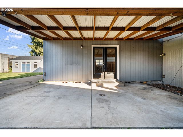 2577 ELYSIUM Ave, Eugene, OR 97401