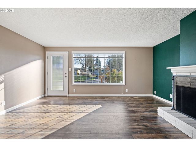 2577 ELYSIUM Ave, Eugene, OR 97401