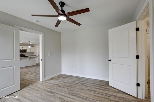 1736 Robertson Avenue, Carthage, MO 64836