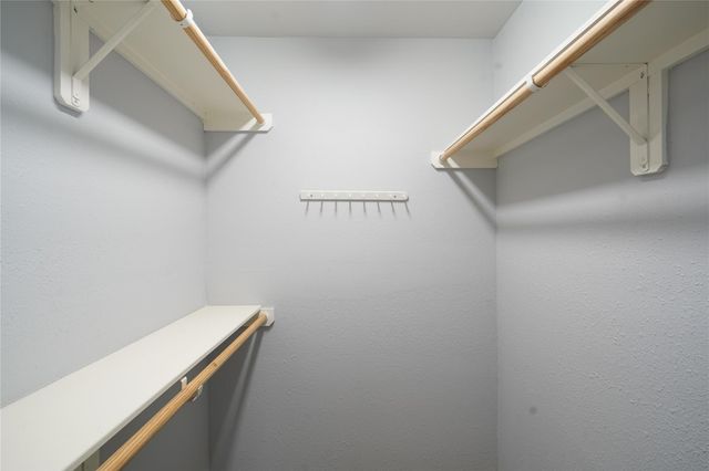 6002 Mcknight Street, Houston, TX 77035