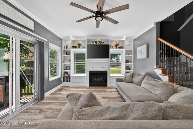 142 Highland Ridge Dr, Mt Washington, KY 40047