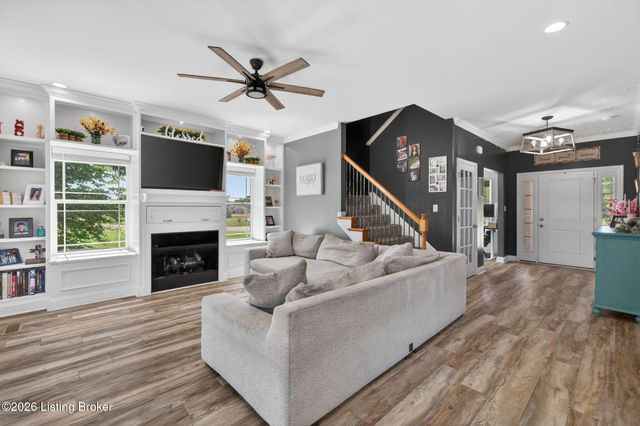 142 Highland Ridge Dr, Mt Washington, KY 40047
