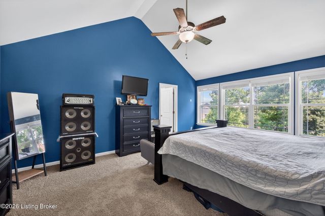 142 Highland Ridge Dr, Mt Washington, KY 40047