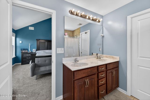 142 Highland Ridge Dr, Mt Washington, KY 40047
