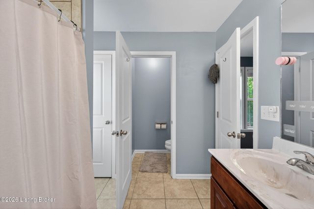 142 Highland Ridge Dr, Mt Washington, KY 40047