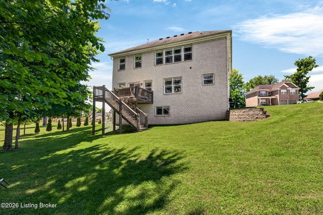 142 Highland Ridge Dr, Mt Washington, KY 40047