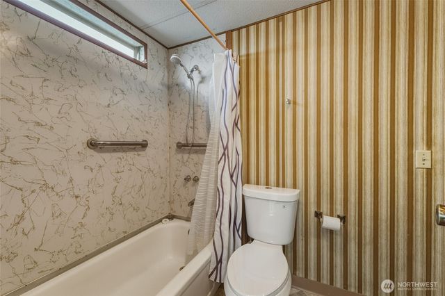 806 SE Mockingbird Drive, College Place, WA 99324