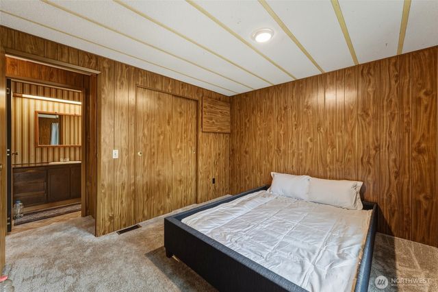 806 SE Mockingbird Drive, College Place, WA 99324