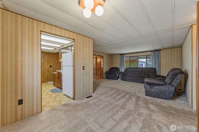 806 SE Mockingbird Drive, College Place, WA 99324